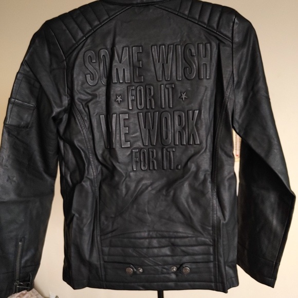 Leather jacket - Picture 2 of 6